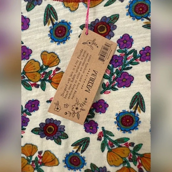 NWT Natural Life Lily Cotton Short Sleeve Tee Shirt Size Medium - Picture 9 of 11